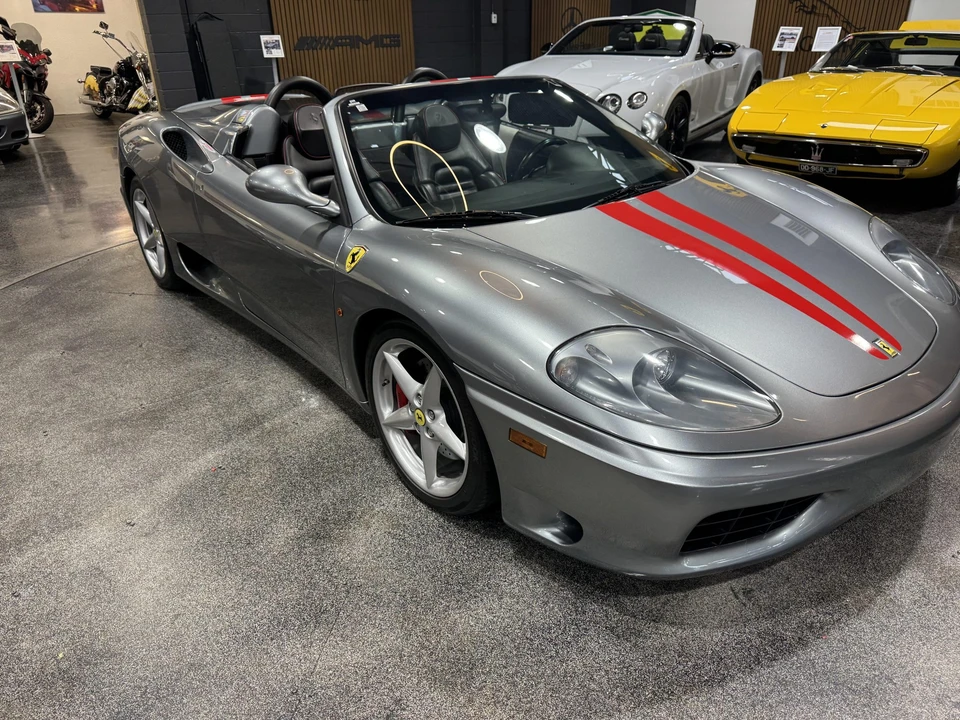 2001 Ferrari 360 Spider - Image 11 of 31