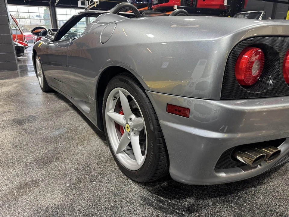 2001 Ferrari 360 Spider - Image 20 of 31