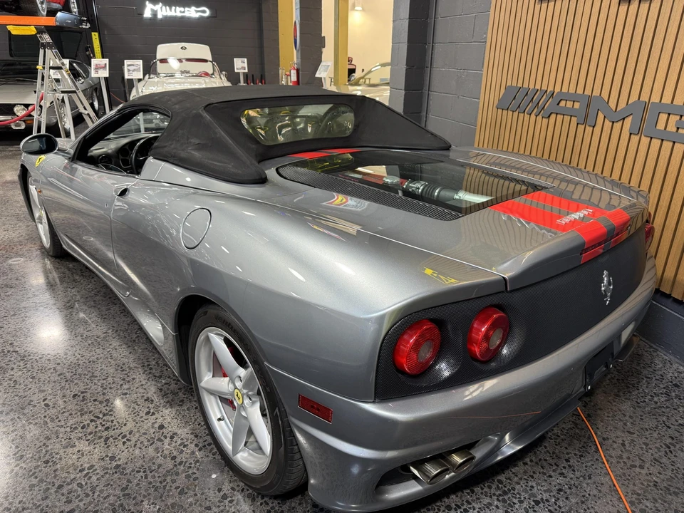 2001 Ferrari 360 Spider - Image 18 of 31