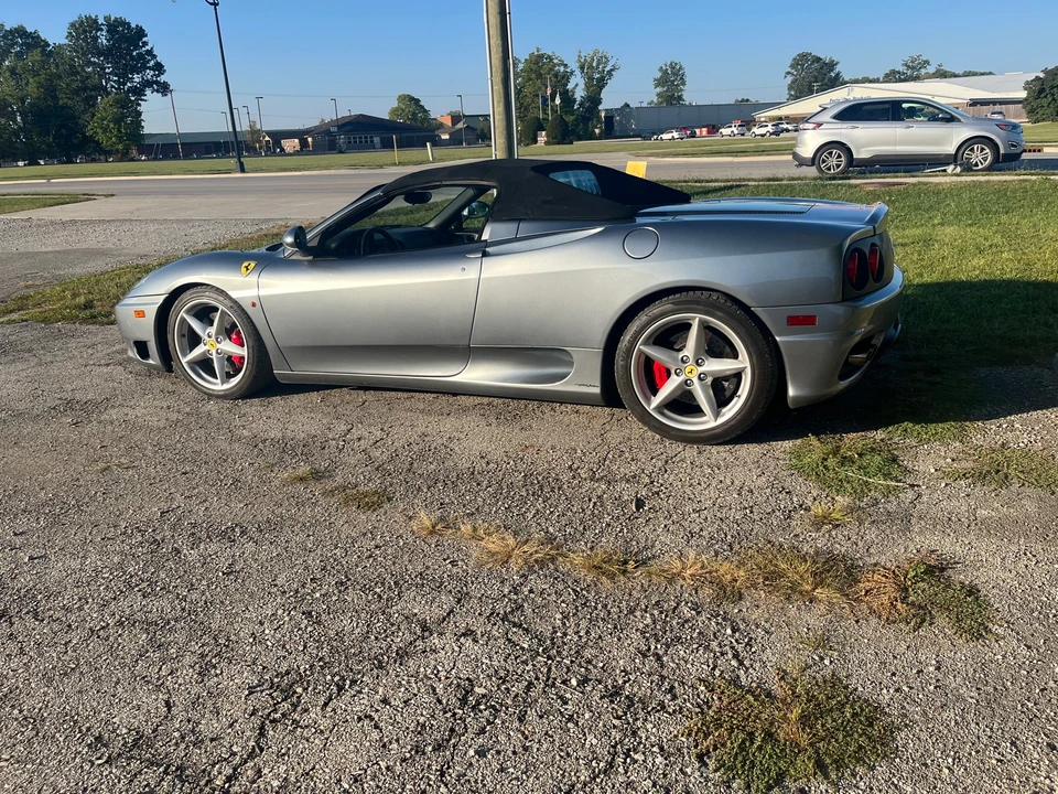 2001 Ferrari 360 Spider - Image 15 of 31