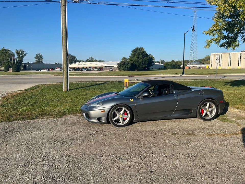 2001 Ferrari 360 Spider - Image 16 of 31