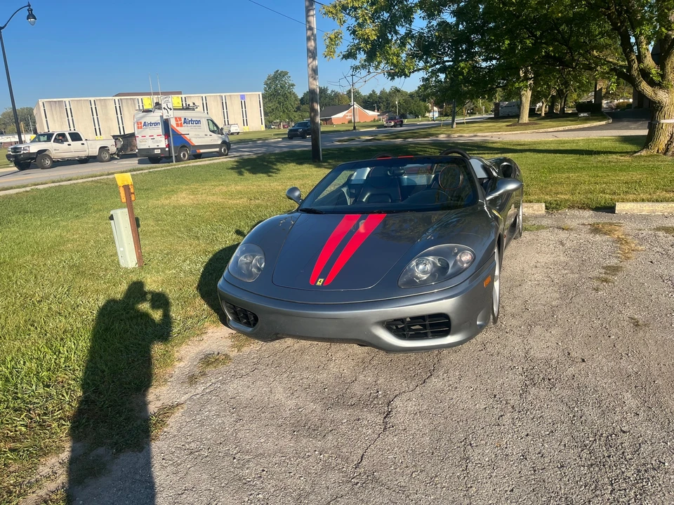 2001 Ferrari 360 Spider - Image 3 of 31