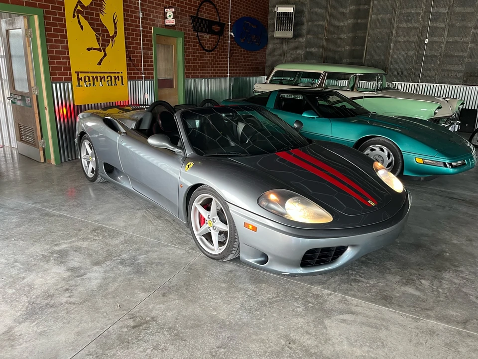 2001 Ferrari 360 Spider - Image 29 of 31