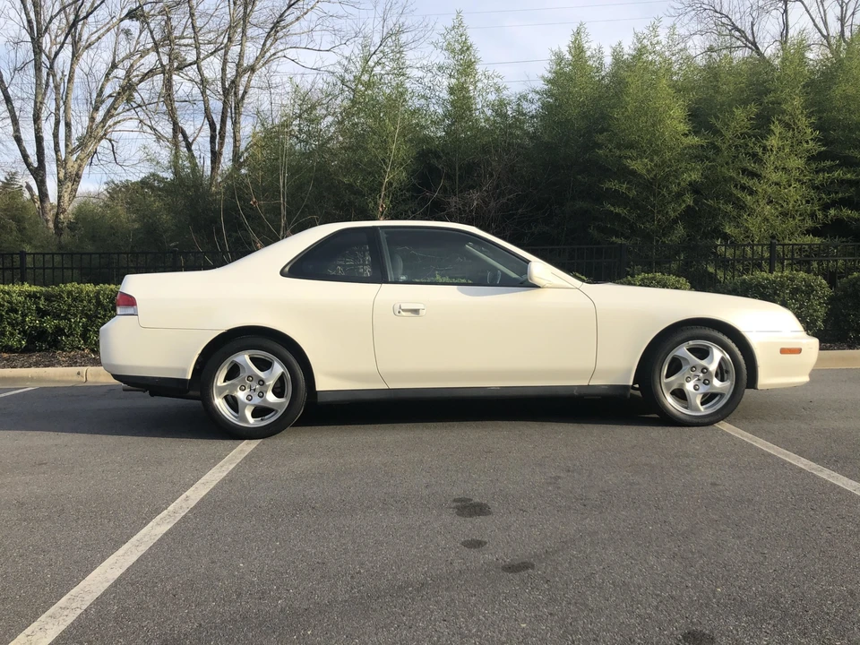 2001 Honda Prelude 5th Gen - Image 2 of 31
