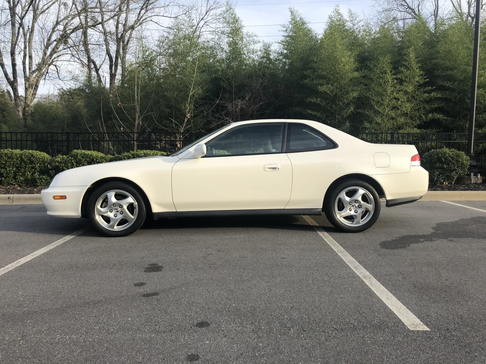 2001 Honda Prelude 5th Gen - Image 14 of 31