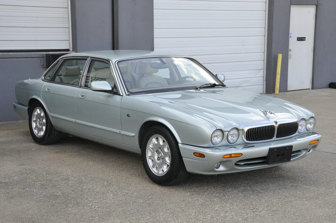 2001 Jaguar X308 XJ - Image 27 of 31