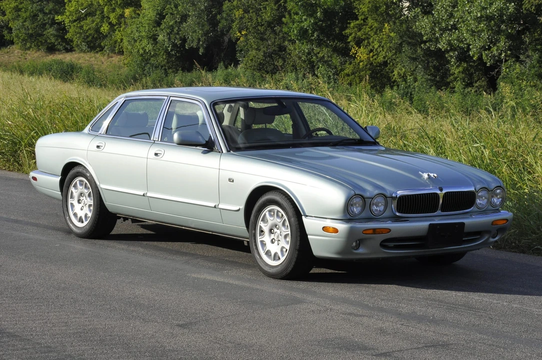 2001 Jaguar X308 XJ - Image 18 of 31