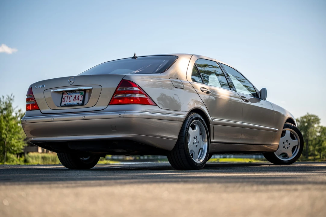 2001 Mercedes-Benz W220 S-Class - Image 8 of 31