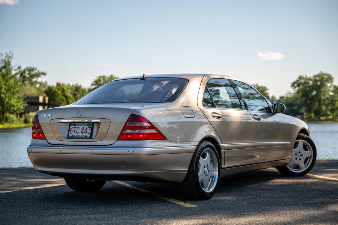 2001 Mercedes-Benz W220 S-Class - Image 9 of 31