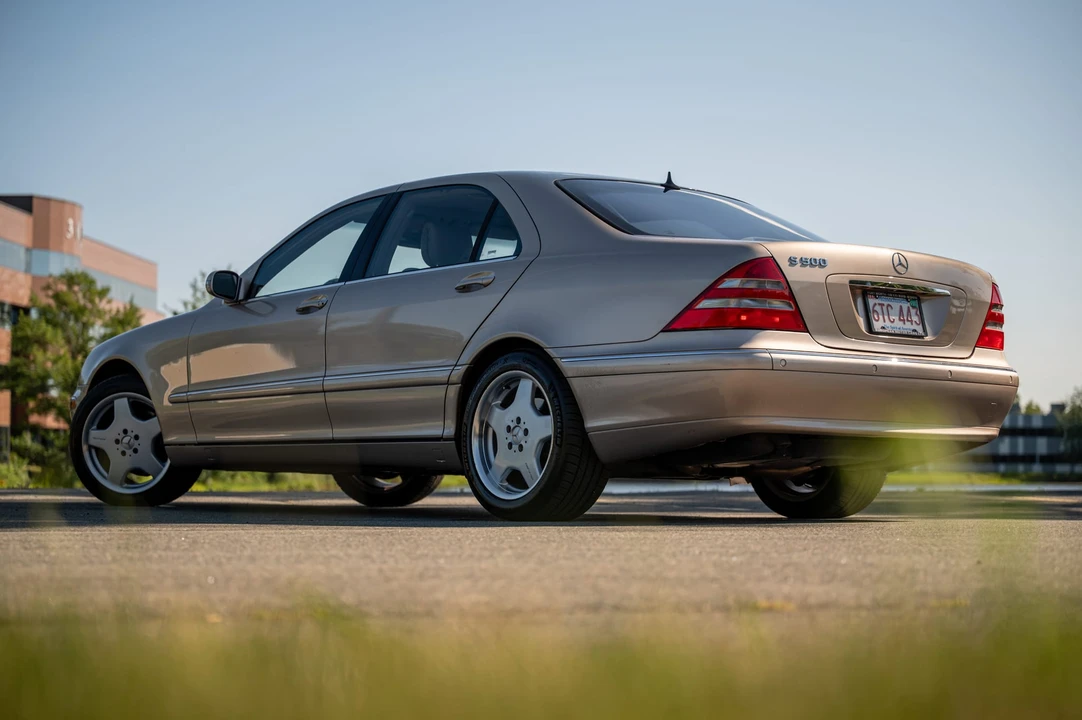 2001 Mercedes-Benz W220 S-Class - Image 14 of 31