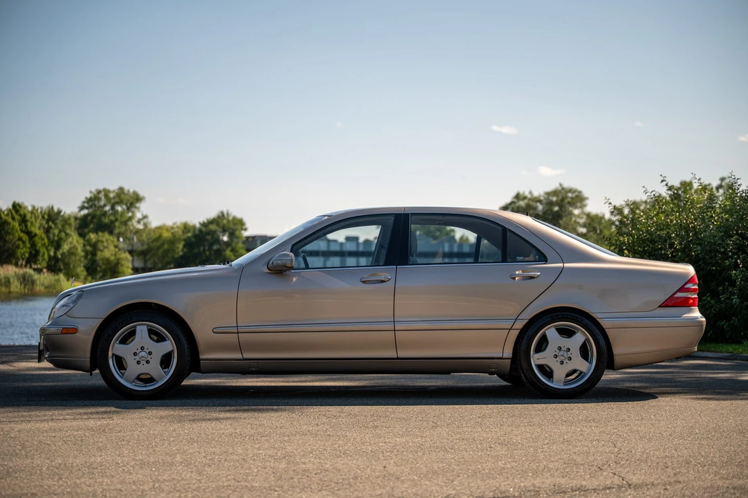 2001 Mercedes-Benz W220 S-Class - Image 18 of 31