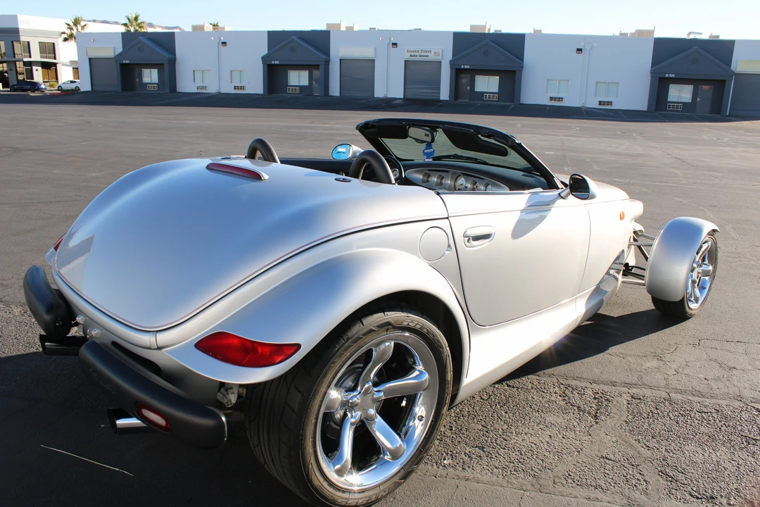 2001 Plymouth Prowler - Image 8 of 31