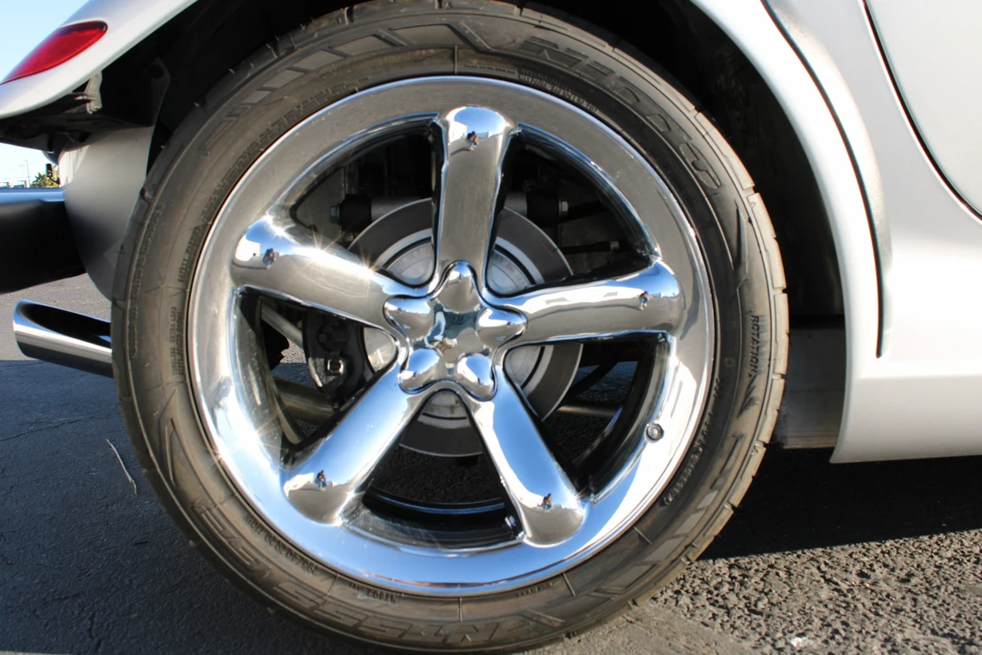 2001 Plymouth Prowler - Image 24 of 31