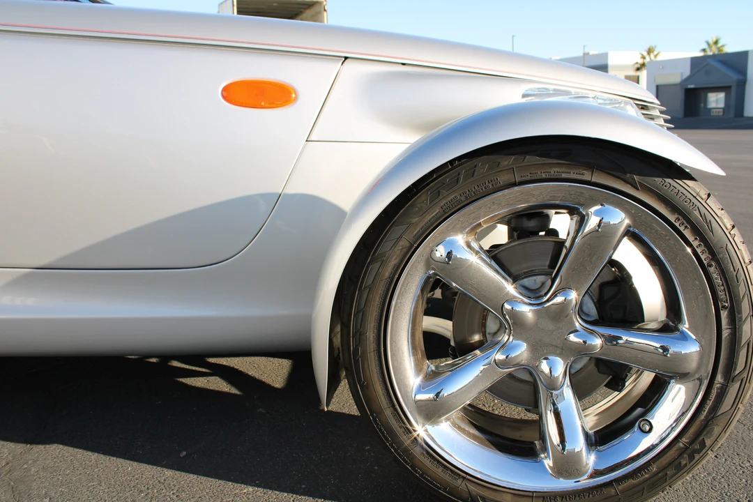 2001 Plymouth Prowler - Image 21 of 31