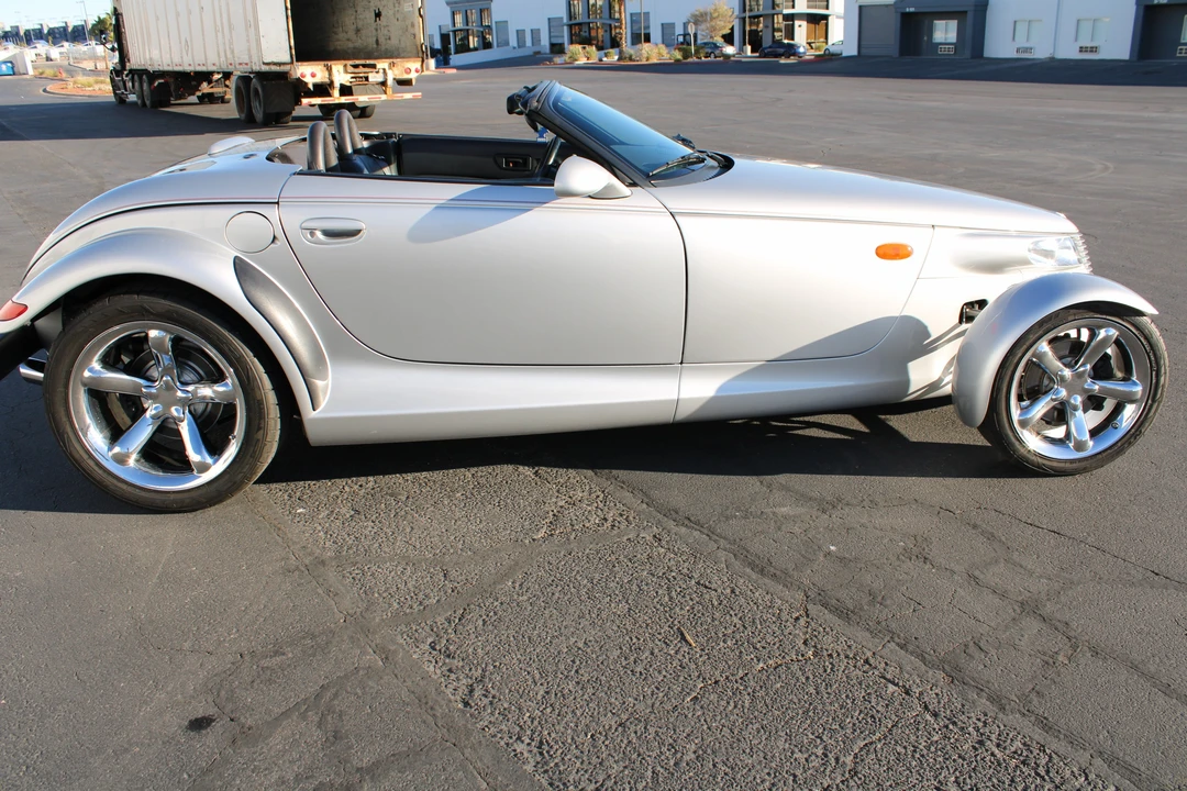 2001 Plymouth Prowler - Image 9 of 31