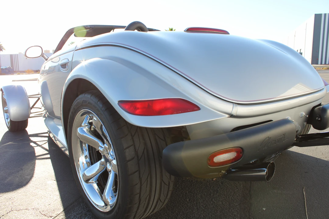 2001 Plymouth Prowler - Image 27 of 31