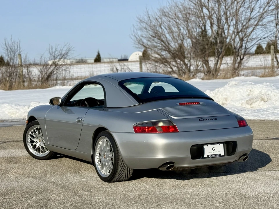 2001 Porsche 996 Carrera - Image 22 of 31
