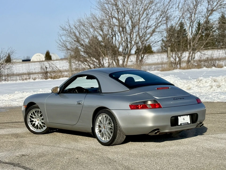 2001 Porsche 996 Carrera - Image 21 of 31