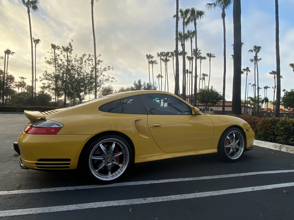 2001 Porsche 996 Turbo - Image 10 of 31