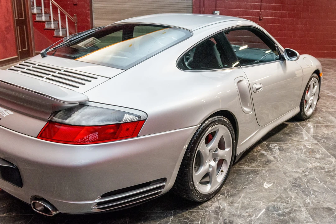 2001 Porsche 996 Turbo - Image 22 of 31