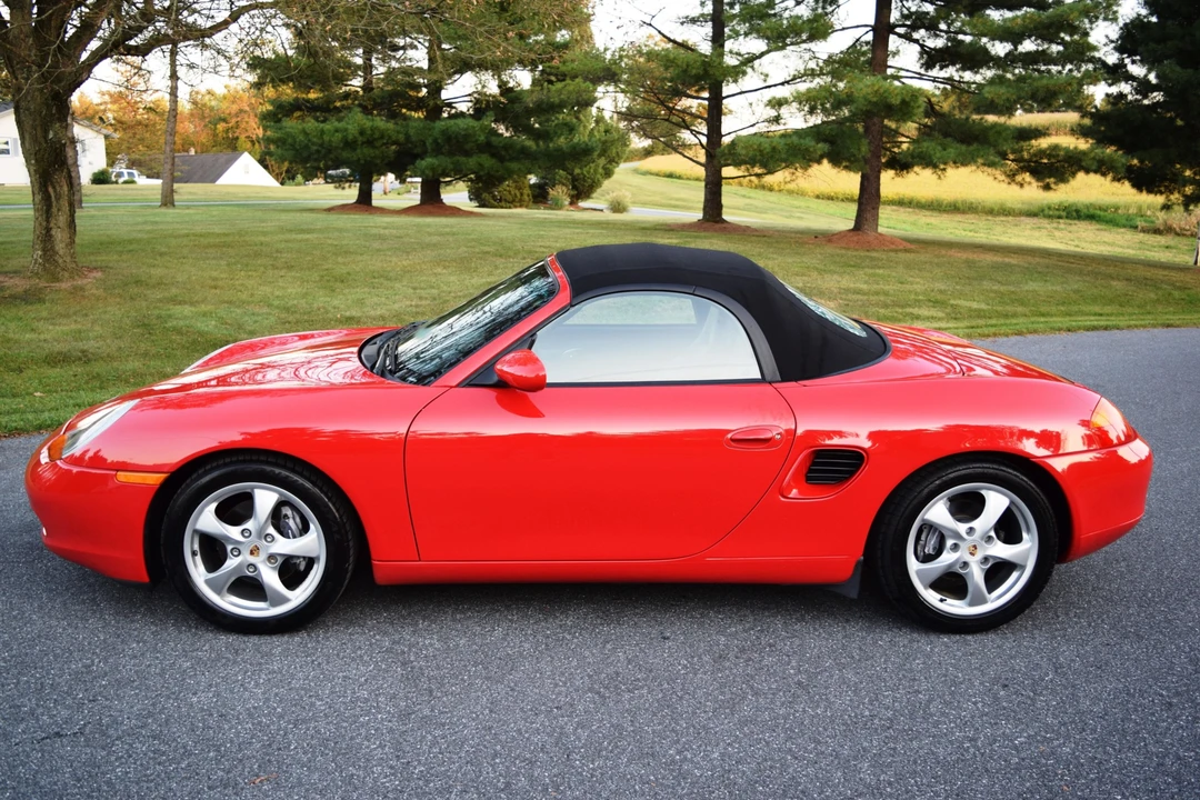 2001 Porsche 986 Boxster - Image 25 of 31