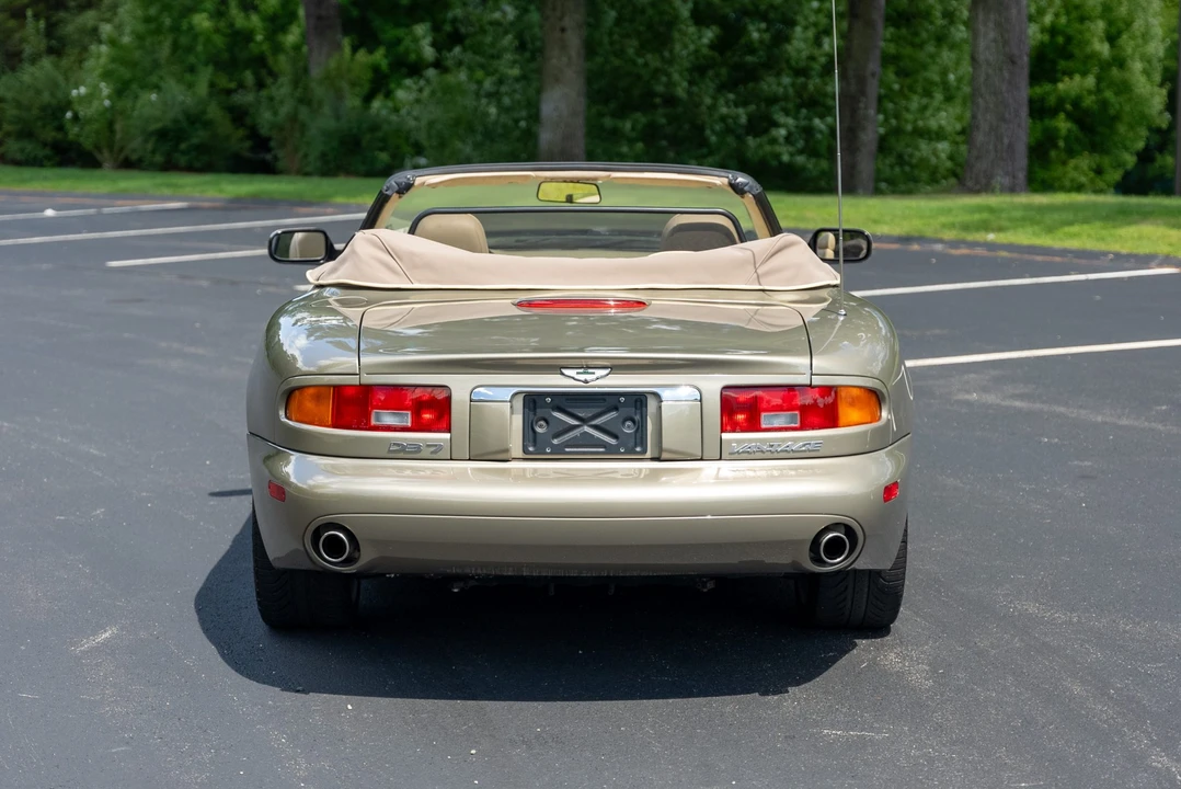 2002 Aston Martin DB7 Vantage - Image 14 of 31