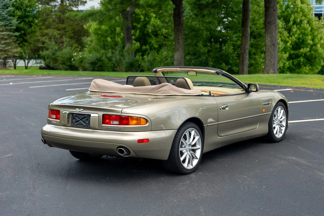 2002 Aston Martin DB7 Vantage - Image 12 of 31