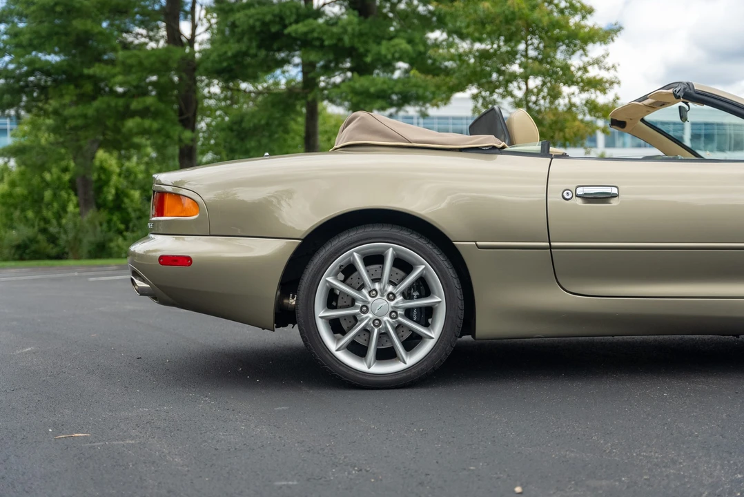 2002 Aston Martin DB7 Vantage - Image 26 of 31