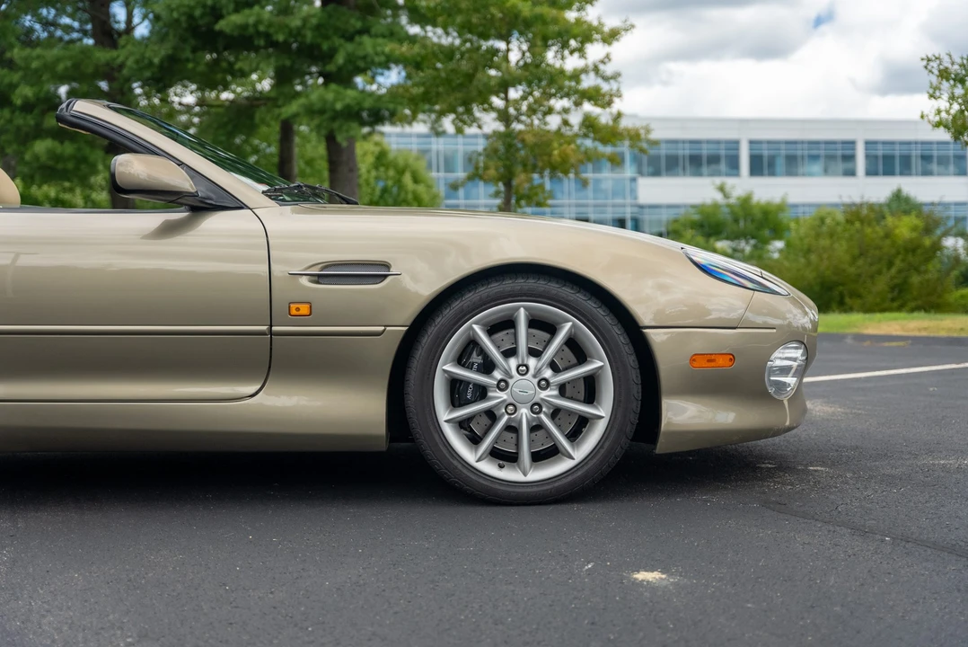 2002 Aston Martin DB7 Vantage - Image 24 of 31