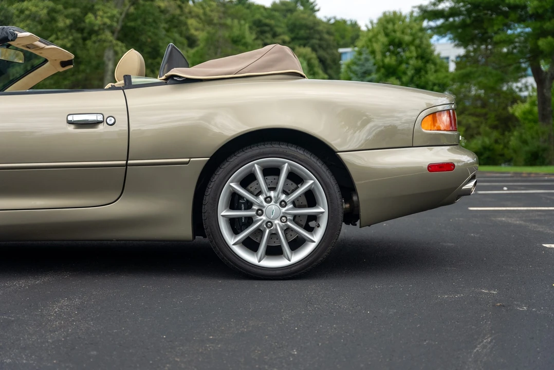2002 Aston Martin DB7 Vantage - Image 30 of 31