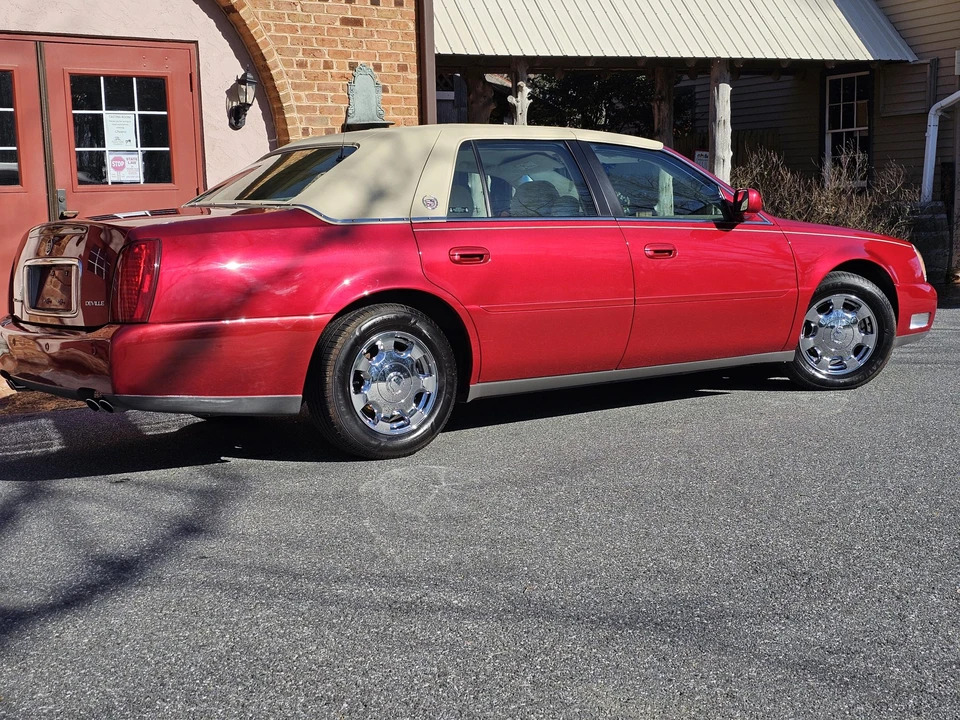 2002 Cadillac DeVille 8th Gen - Image 22 of 31