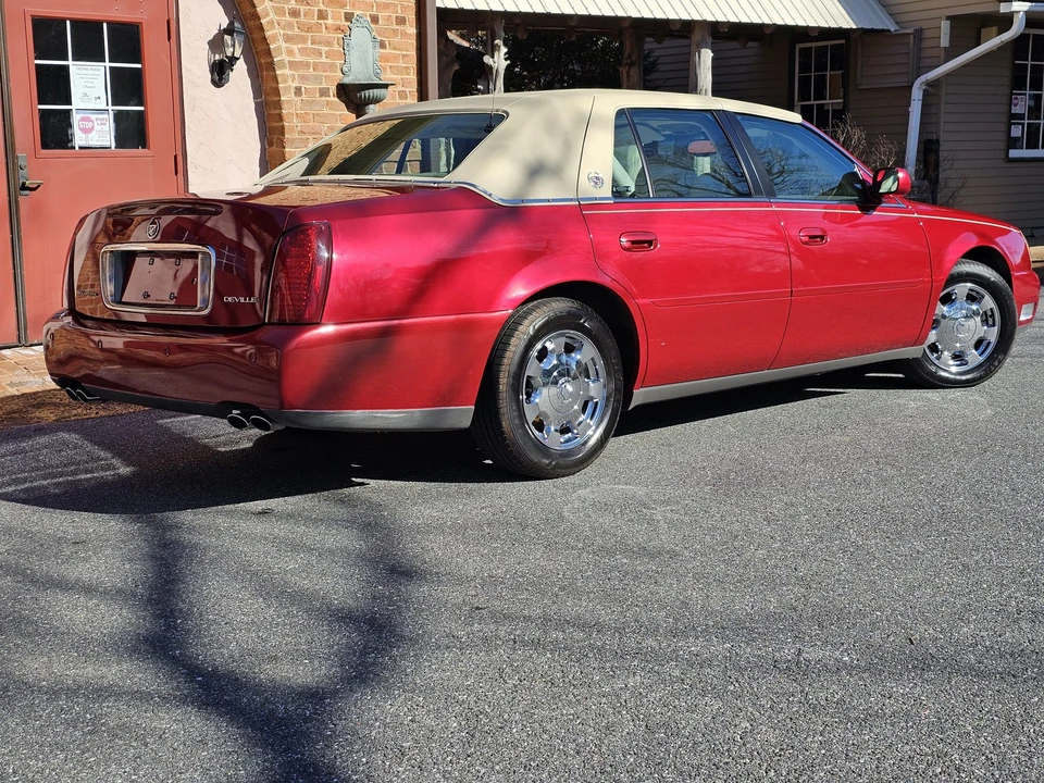 2002 Cadillac DeVille 8th Gen - Image 21 of 31