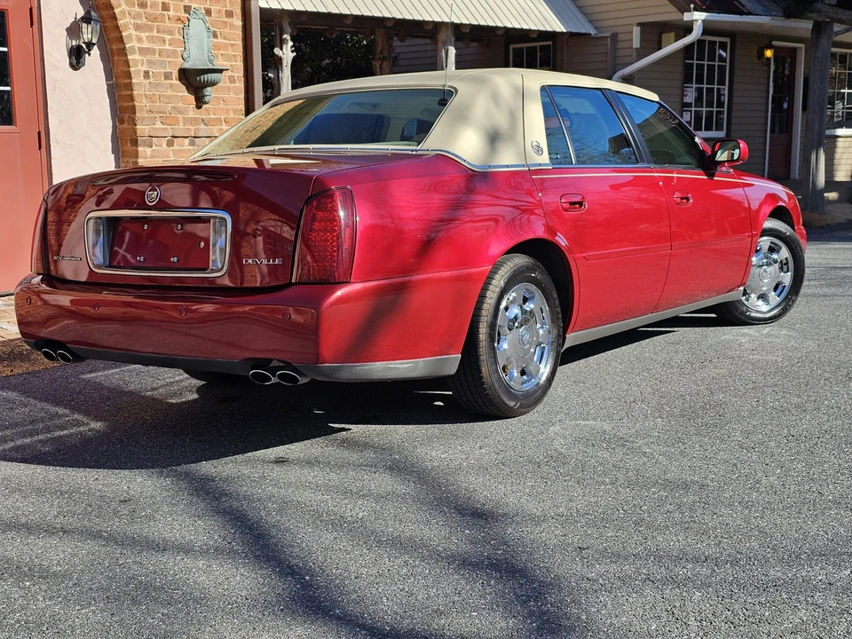 2002 Cadillac DeVille 8th Gen - Image 20 of 31