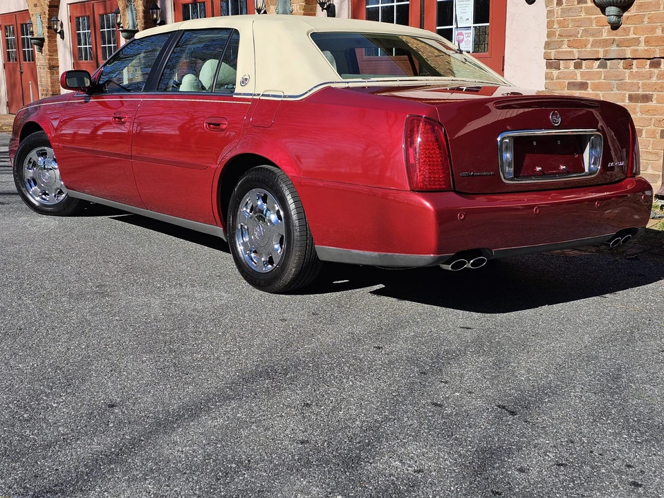 2002 Cadillac DeVille 8th Gen - Image 14 of 31