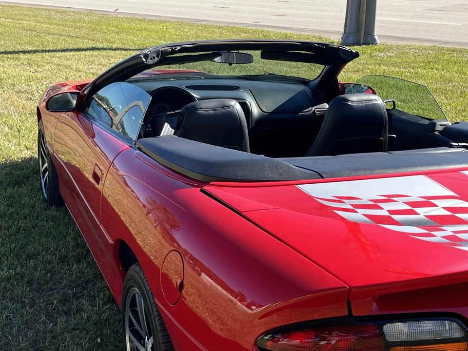 2002 Chevrolet Camaro SS 4th Gen - Image 18 of 31