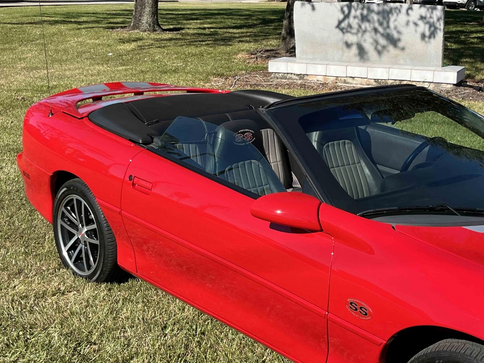 2002 Chevrolet Camaro SS 4th Gen - Image 16 of 31
