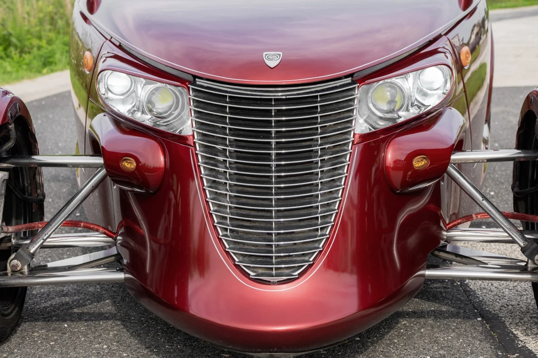 2002 Plymouth Prowler - Image 30 of 31
