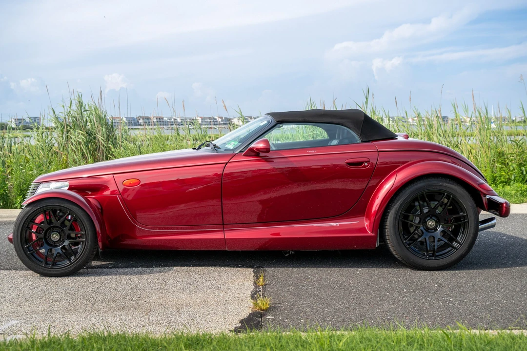 2002 Plymouth Prowler - Image 18 of 31