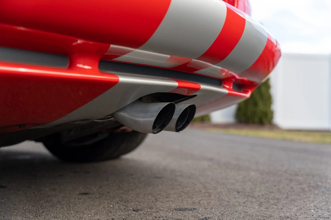 2002 Dodge Viper GTS 2nd Gen - Image 26 of 31