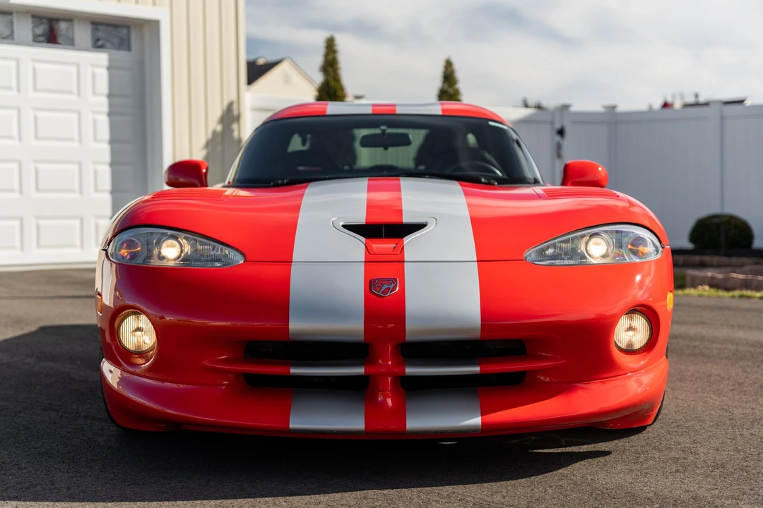 2002 Dodge Viper GTS 2nd Gen - Image 12 of 31