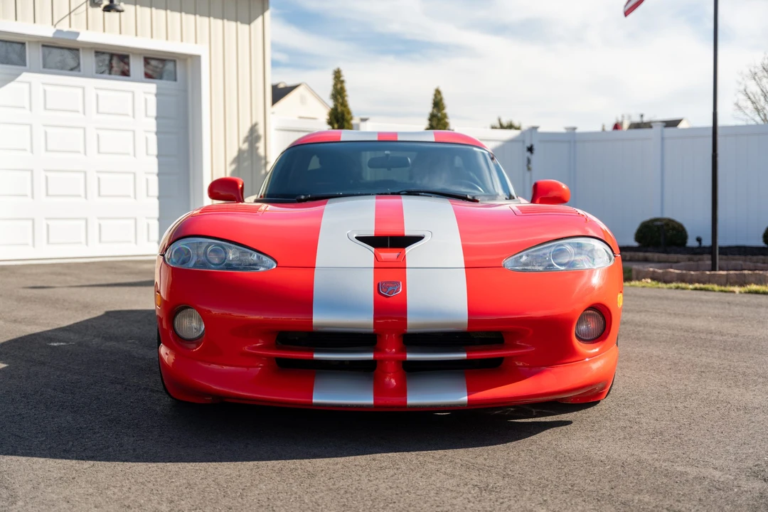 2002 Dodge Viper GTS 2nd Gen - Image 3 of 31