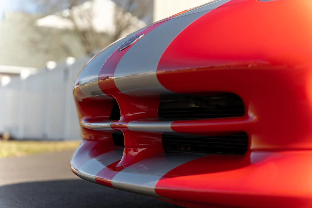 2002 Dodge Viper GTS 2nd Gen - Image 19 of 31
