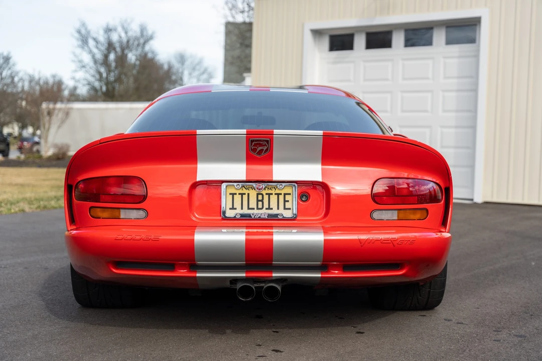 2002 Dodge Viper GTS 2nd Gen - Image 20 of 31