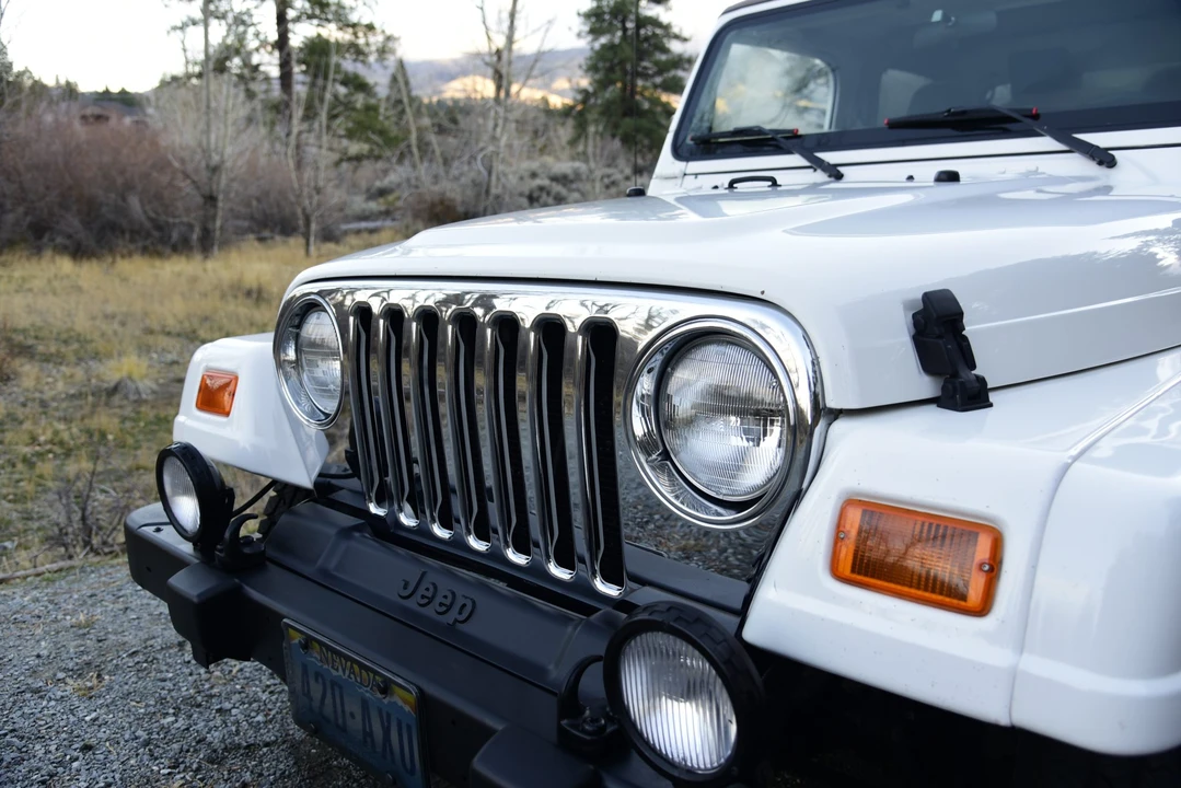2002 Jeep TJ Wrangler - Image 28 of 31
