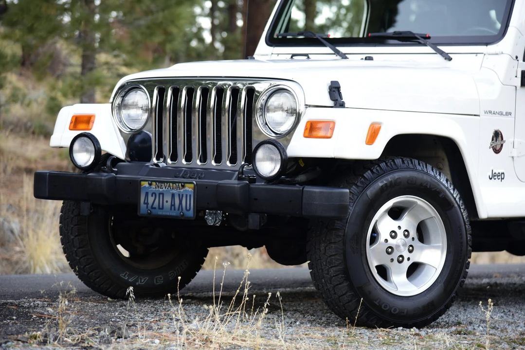2002 Jeep TJ Wrangler - Image 27 of 31
