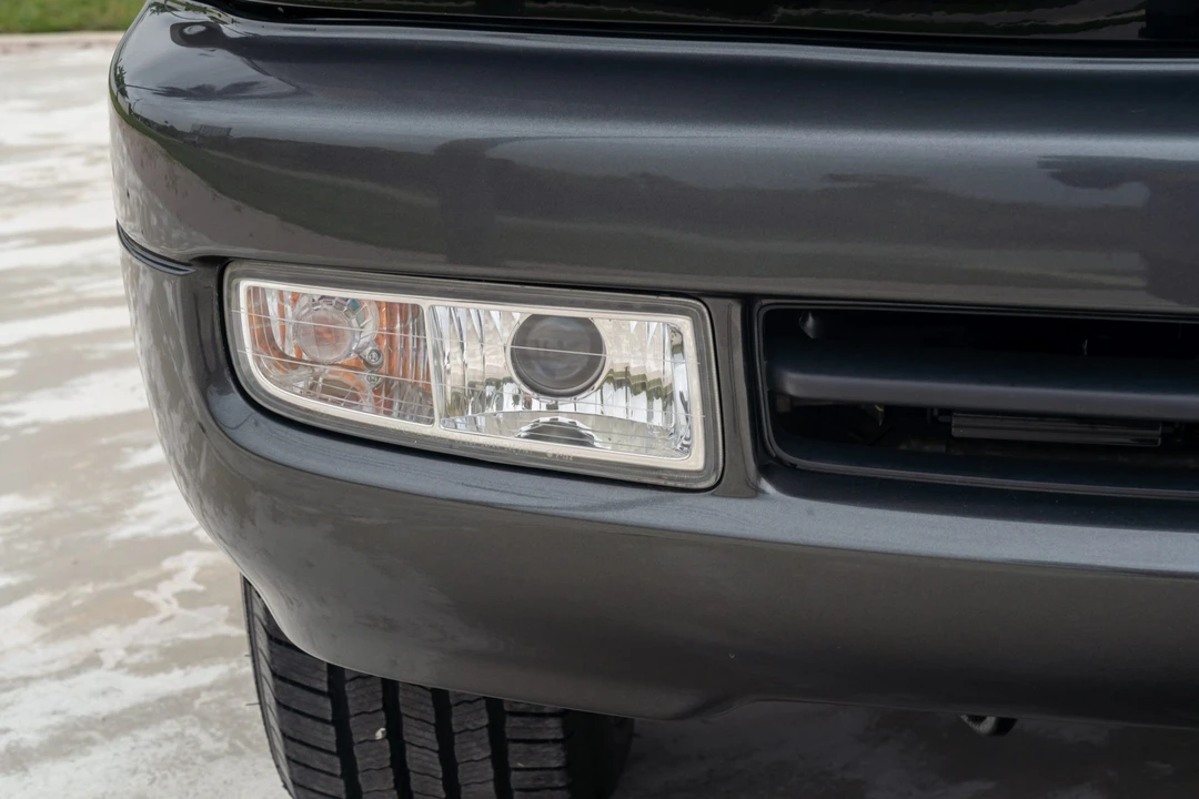 2002 Lexus LX 2nd Gen - Image 14 of 31
