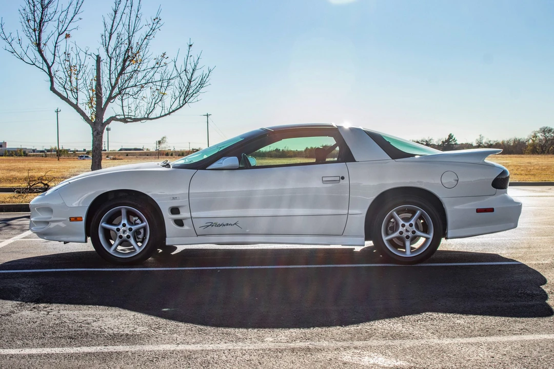 2002 Pontiac Firebird Trans Am 4th Gen - Image 9 of 31