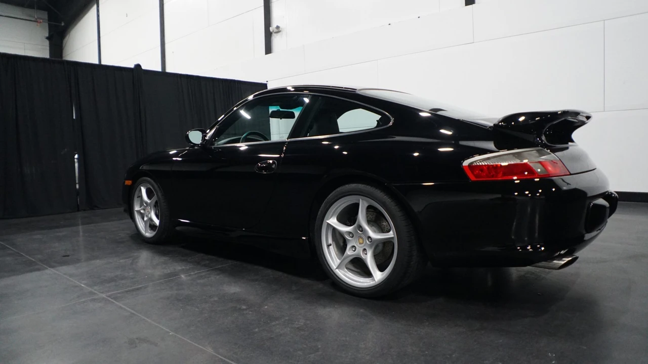 2002 Porsche 996 Carrera - Image 14 of 31