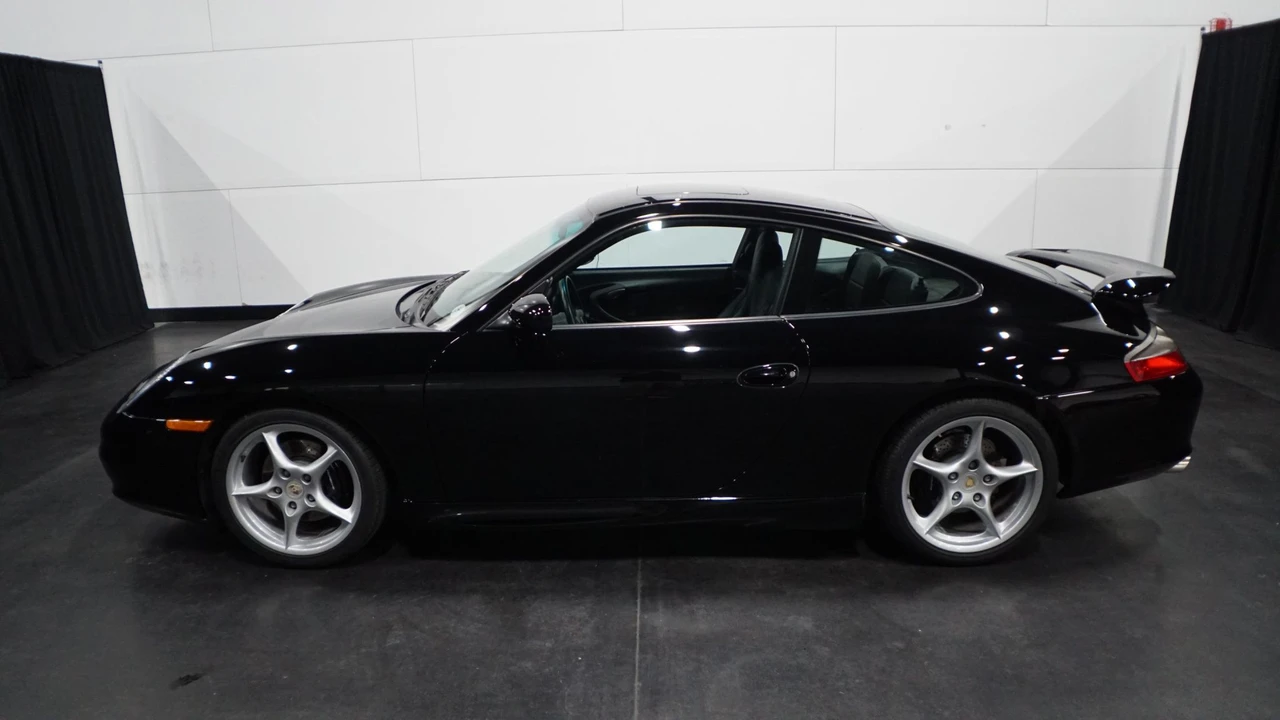 2002 Porsche 996 Carrera - Image 11 of 31