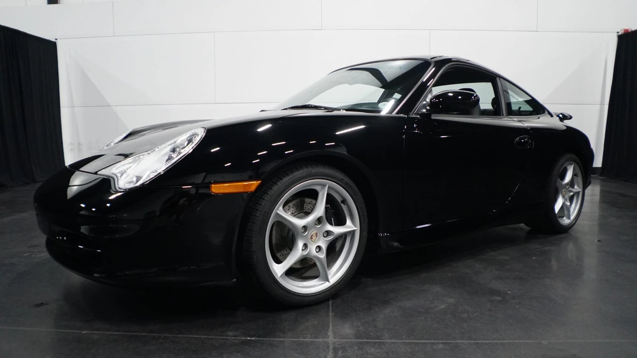 2002 Porsche 996 Carrera - Image 7 of 31